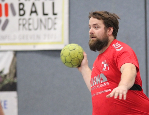 Christoph Wallroth warf sieben Tore für die Handballfreunde beim Erfolg in Hörstel. (Foto: Heidrun Riese)