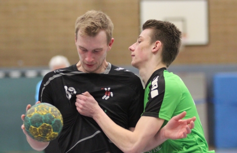 Nur selten befanden sich Marcel Bosse und die Handballfreunde im Griff der Gäste aus Münster, vielmehr entwischten sie ihren Gegenspielern ein ums andere Mal. (Foto: Heidrun Riese)