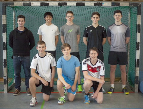 Gemeinsame A-Jugend: Der knappe Kader der künftigen Mannschaft von Trainer Maik Ruck (h.l.) setzt sich aus Spielern des SC Nordwalde und der Handballfreunde zusammen.