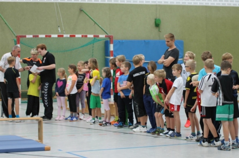 Das traditionelle Jugendtrainingslager der Handballfreunde findet dieses Jahr erstmals auswärts statt: der Nachwuchs der 05er trainiert an diesem Wochenende in Kattenvenne. (Foto: Heidrun Riese)