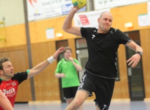 Nahm gleich im Dutzend richtig Maß: André Ortmeier. (Foto: Heidrun Riese)