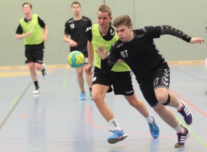 Treffsicher: Mateusz Gusz steuerte zum klaren Auswärtssieg der Handballfreunde fünf Tore bei. (Foto: Heidrun Riese)