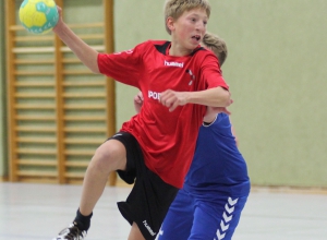 Leonard Stein war einer der erfolgreichsten Torschützen einer überlegenen Handballfreunde-Mannschaft. (Foto: Heidrun Riese)