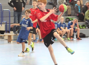 Zeigten unbedingten Siegeswillen: Adrian Börgeling und die C-Jugend der Handballfreunde. (Foto: Heidrun Riese)