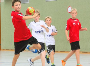 Kilian Baumscheiper und die Handballfreunde bleiben weiter ohne Minuspunkt. (Foto: Heidrun Riese)