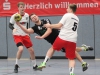 Mussten sich mächtig strecken: Gegen Adler Münster gewannen Philipp Göcking (am Ball) und seine Teamkollegen nur dank des furiosen Schlussspurts. (Foto: Heidrun Riese)