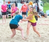 Es geht wieder rund beim Beach-Cup. Das Damenfeld ist bis auf den letzten Platz gefüllt. Foto: Heidrun Riese